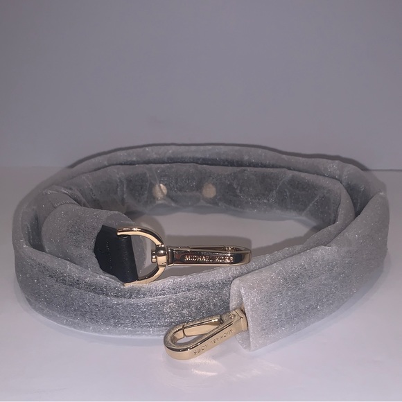 Michael Kors Handbags - Michael Kors Leather Replacement Strap